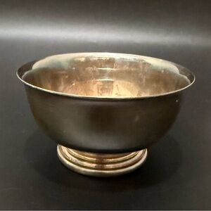 Vintage BAILEY BANKS & BIDDLE Co. E.P. Silver-plate 5-inch Bowl